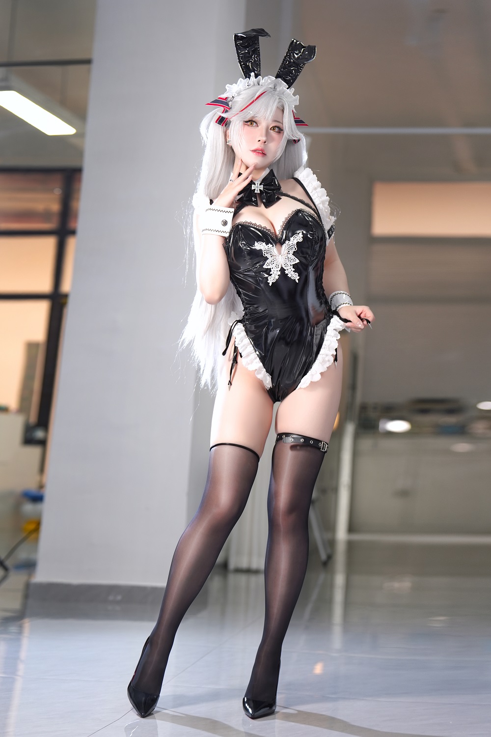 半半子-碧蓝航线-欧根亲王Bunny[62P+7V]