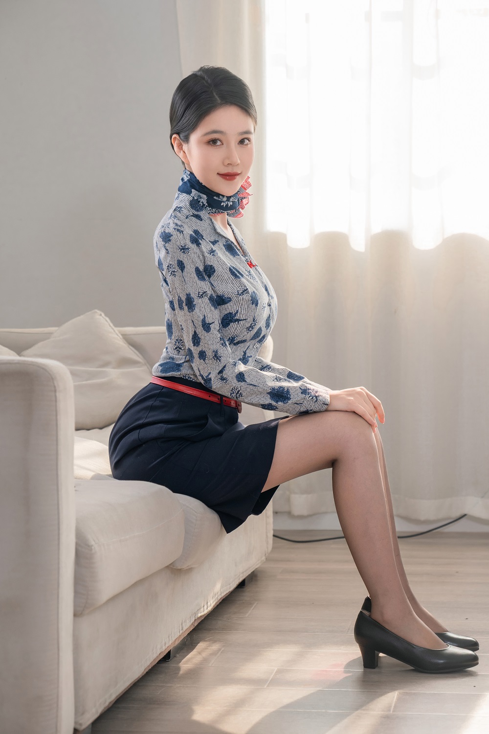 年年nnian-空姐制服2[84P]