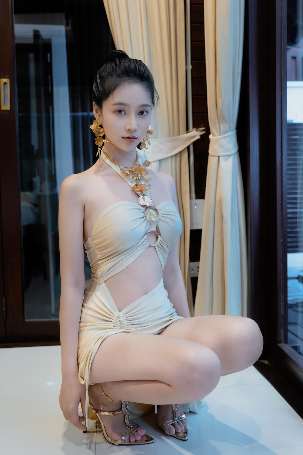 年年nnian-海边维纳斯[82P]