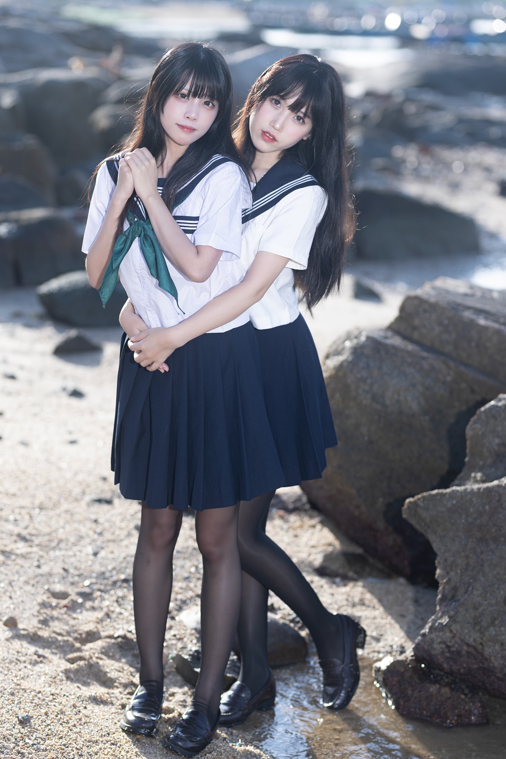 不呆猫&amp;三無人型-双子JK水手服[51P+1V]