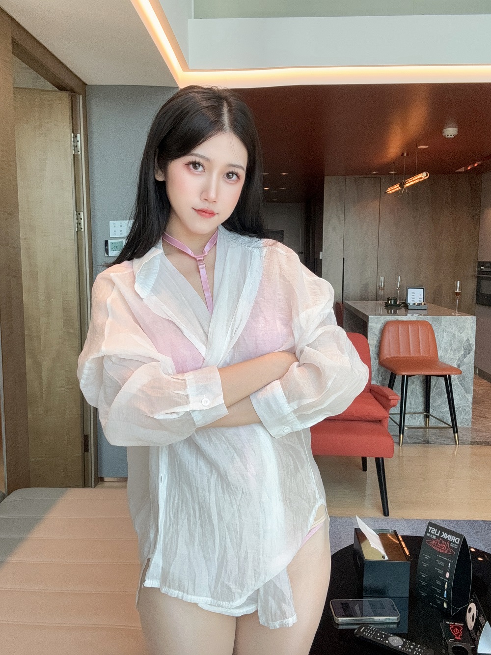 不呆猫-粉色衬衣女友[66P+1V]