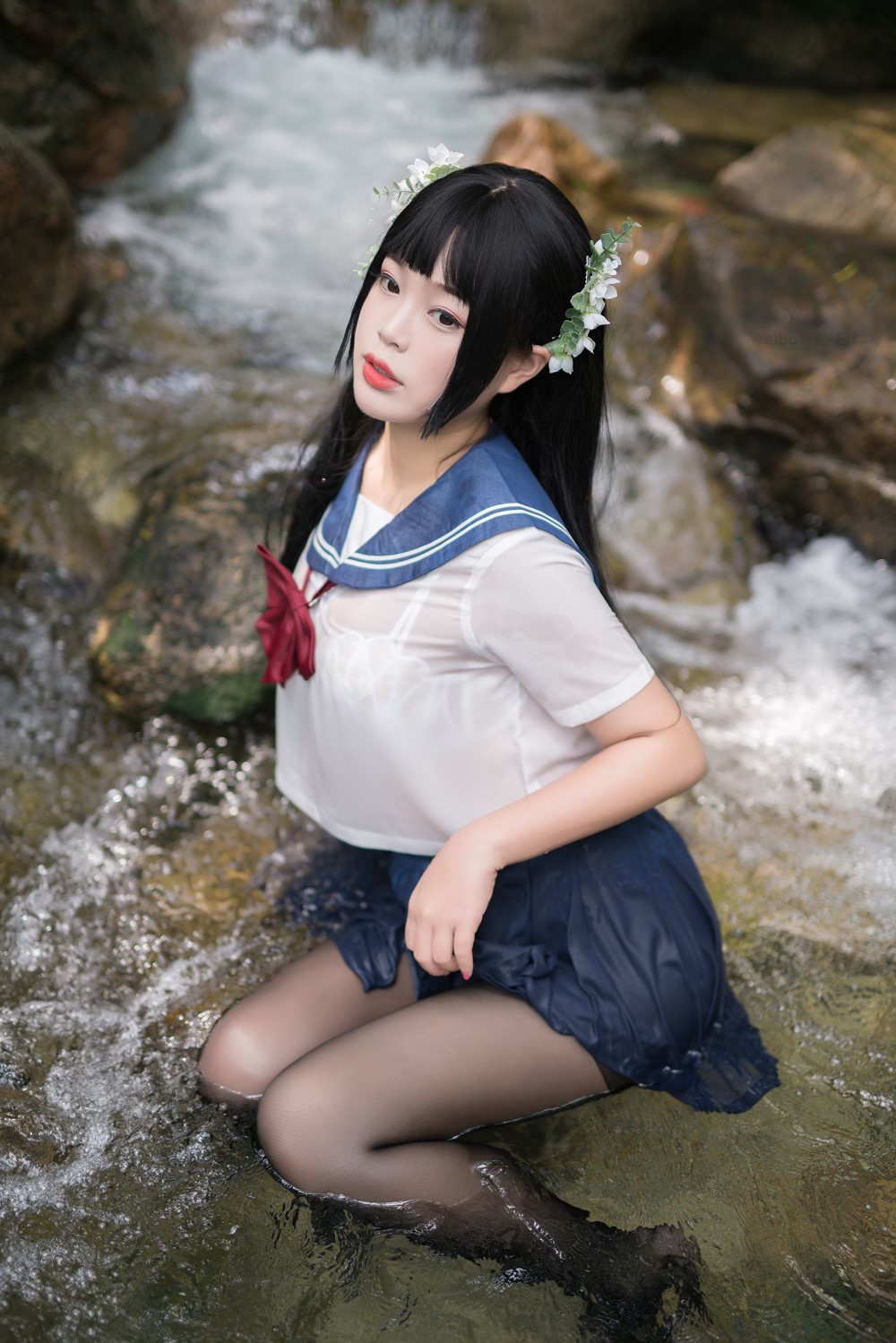 白烨-湿身JK[98P+2V]