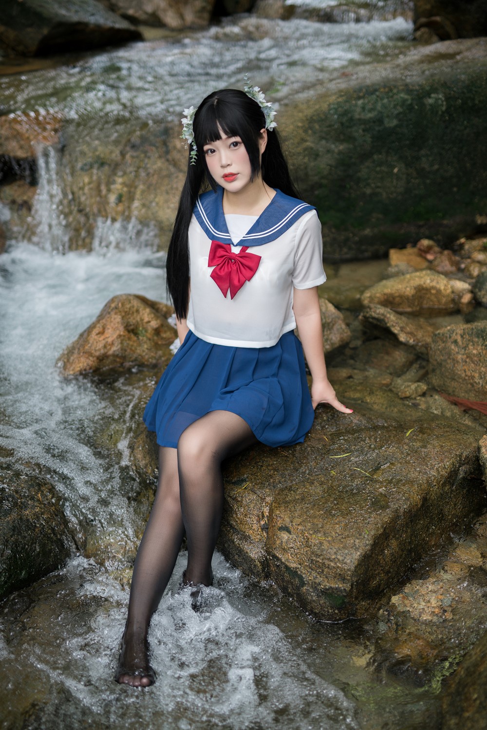 白烨-湿身JK[98P+2V]
