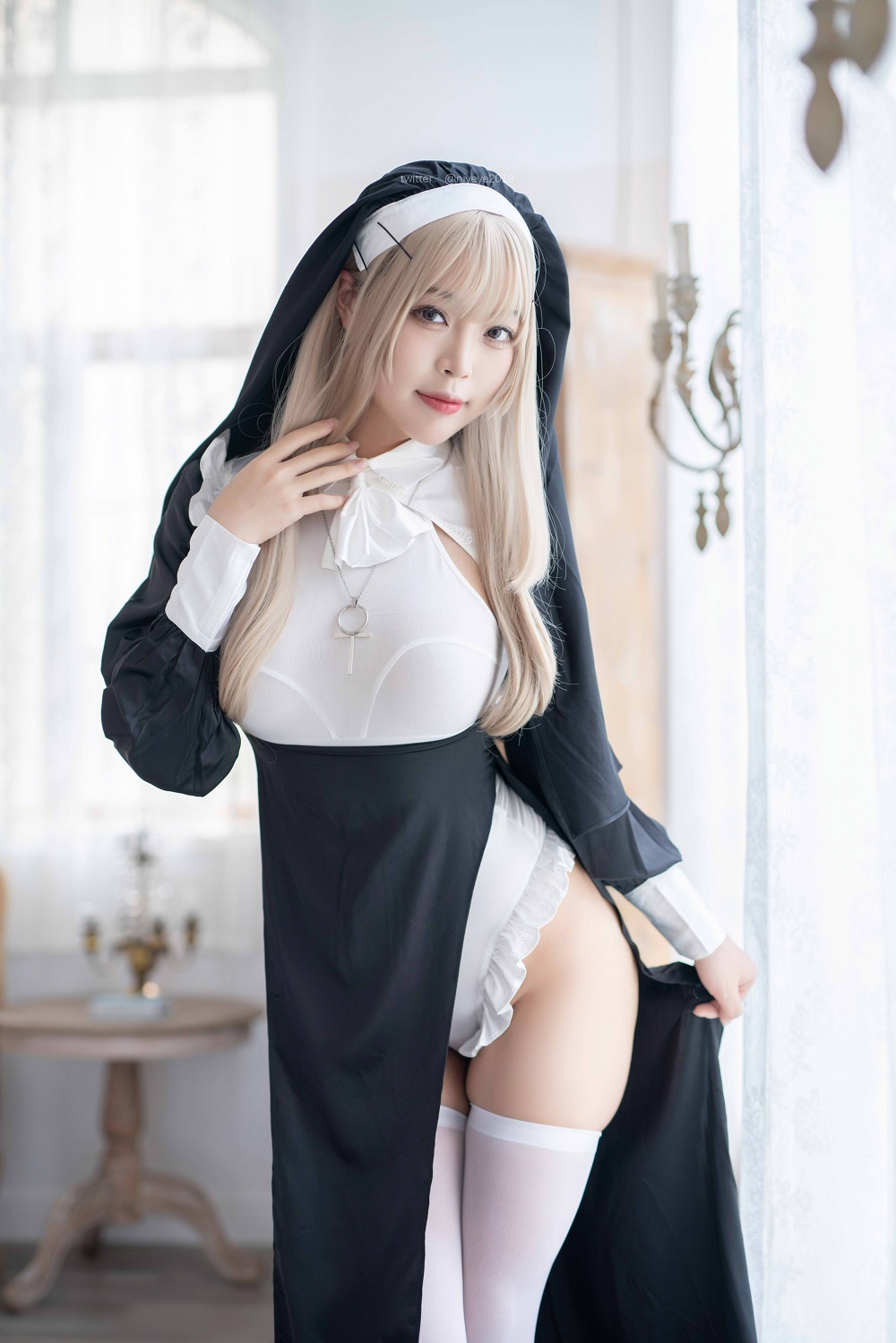 白烨-禁欲修女[77P+5V]