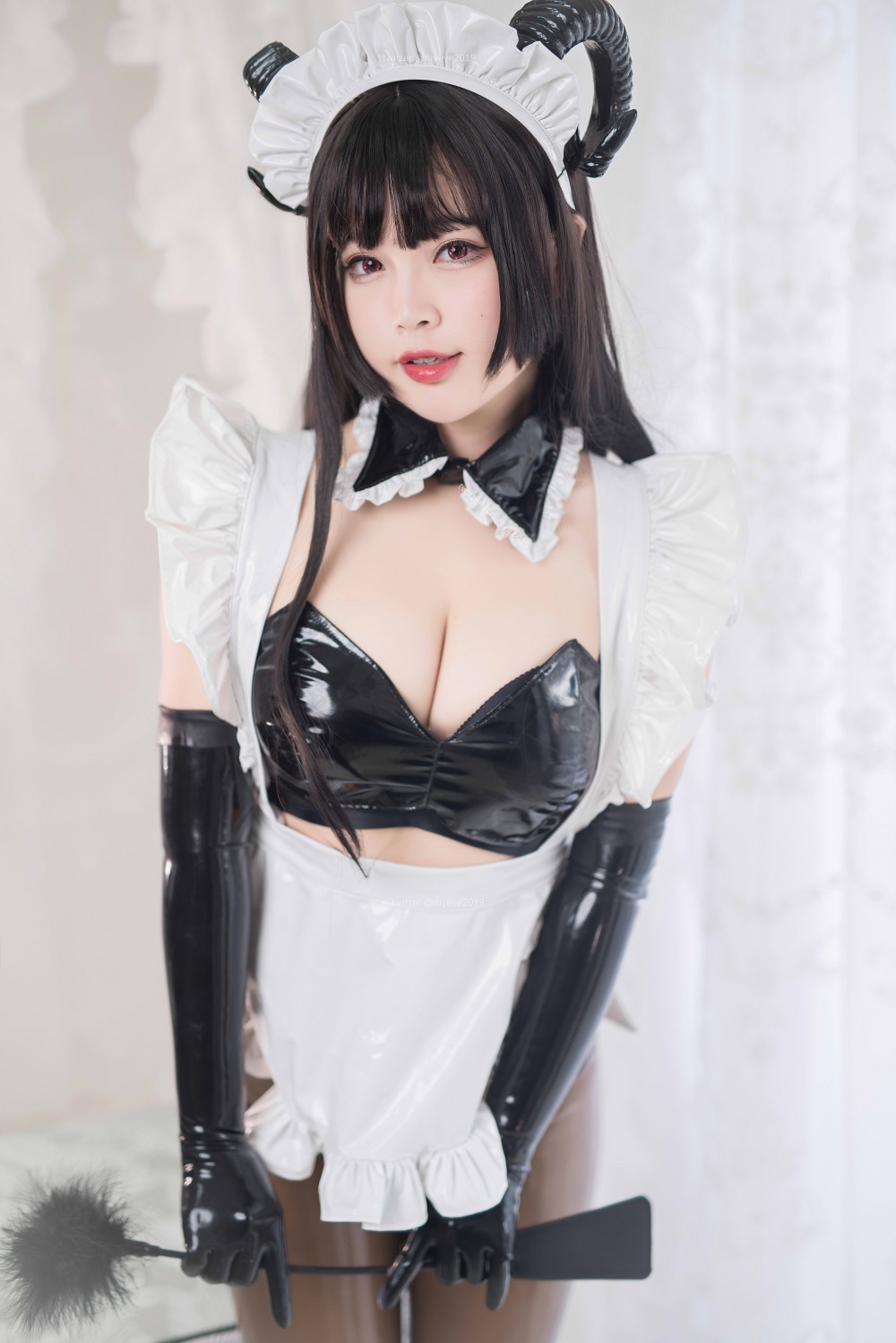 白烨-胶衣魅魔姐姐[58P+4V]
