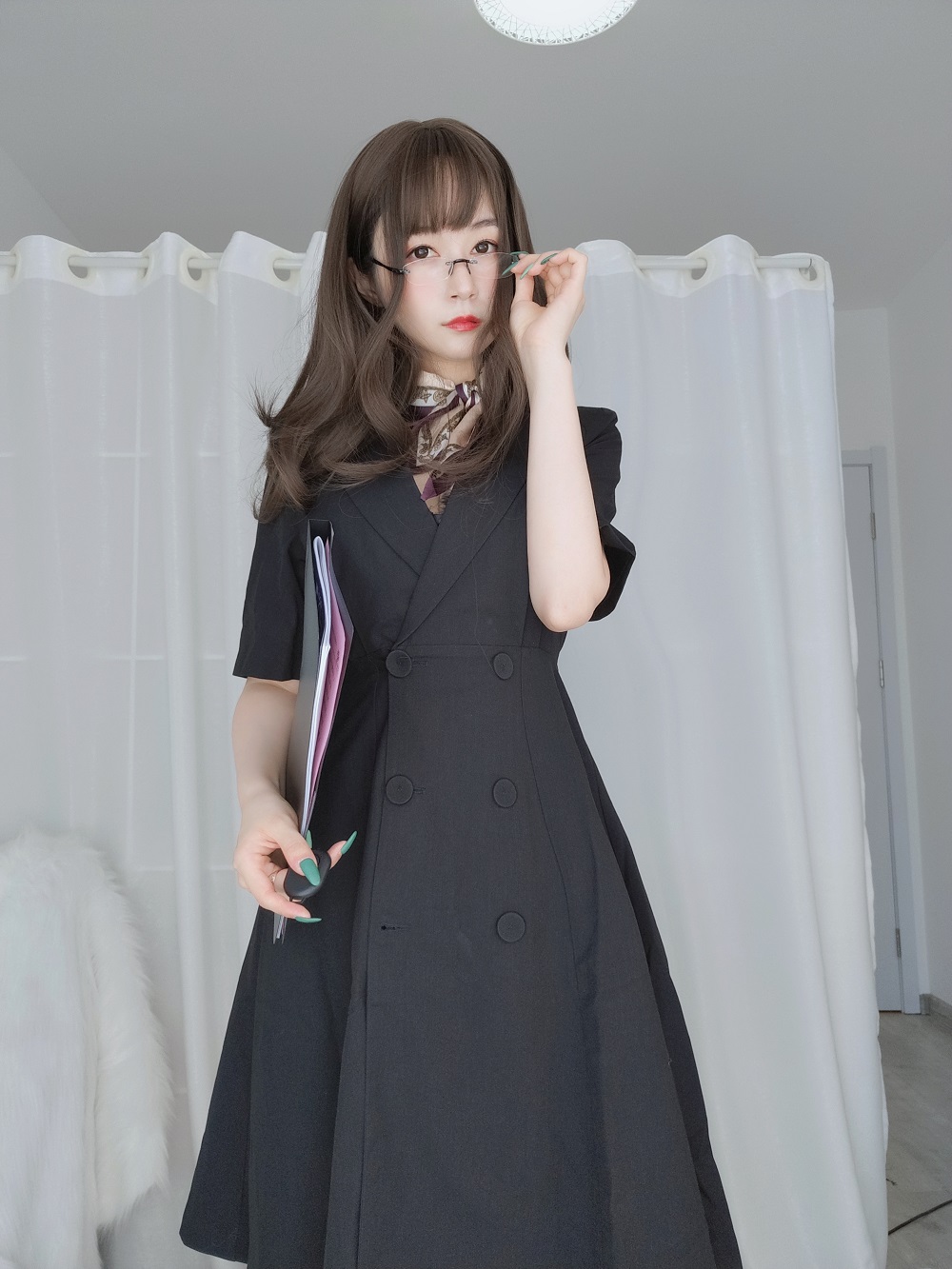 白银81-OL下的内衣[124P+12V]