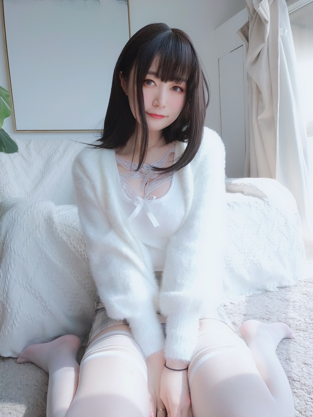 白银81-自摄Vol.47-白丝毛衣[121P+3V]