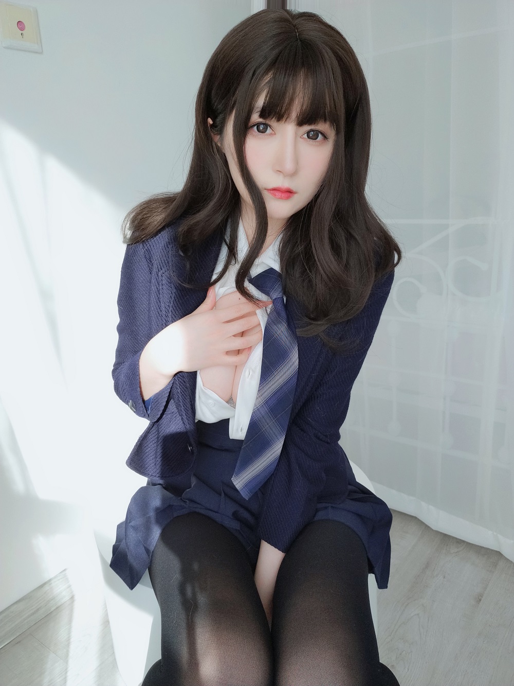 白银81-2022年3月Fantia订阅集[281P+6V]