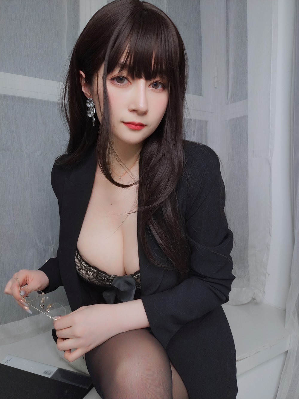 白银81-2022年8月Fantia订阅集[221P+12V]