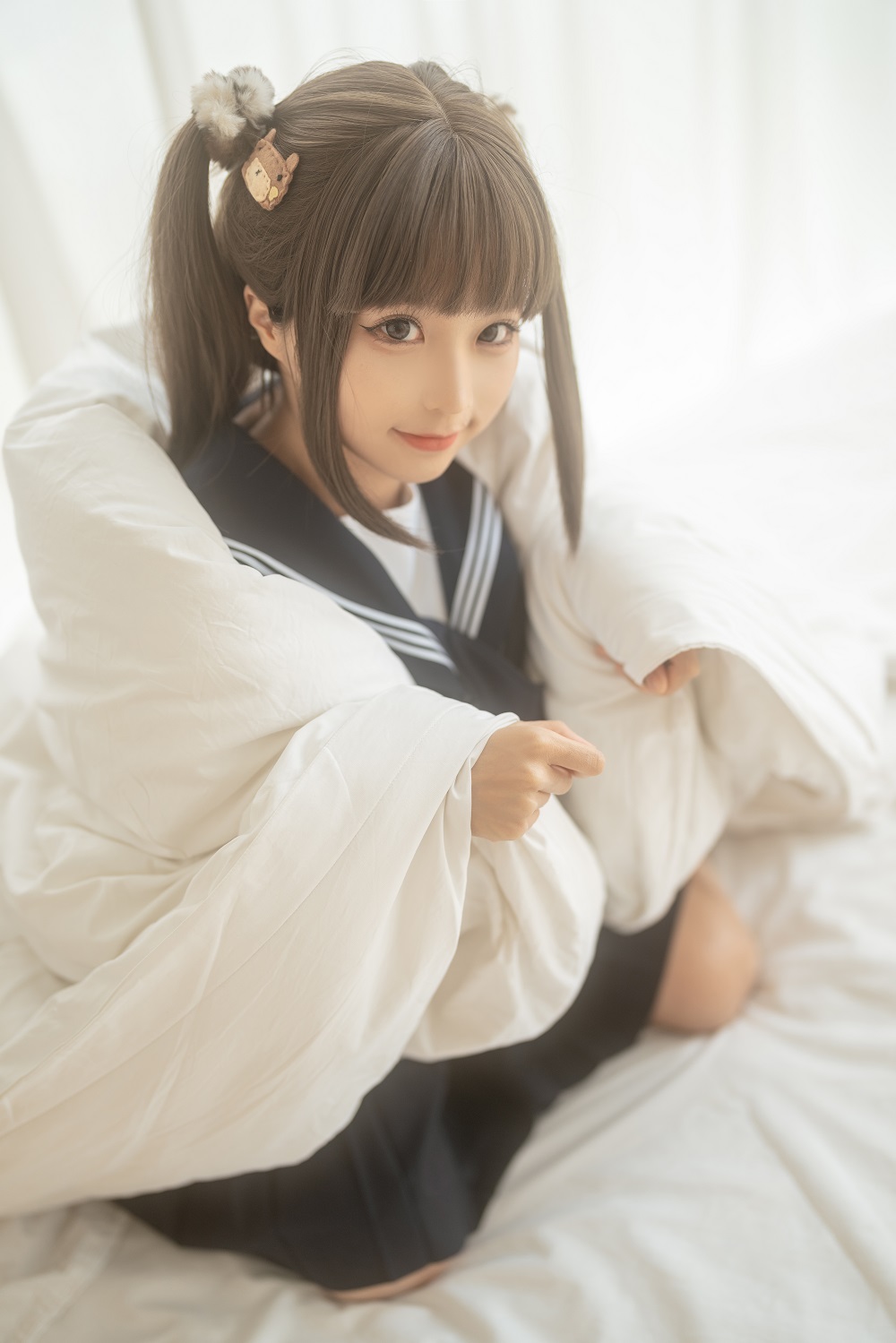 蠢沫沫-被窝JK[15P+1V]