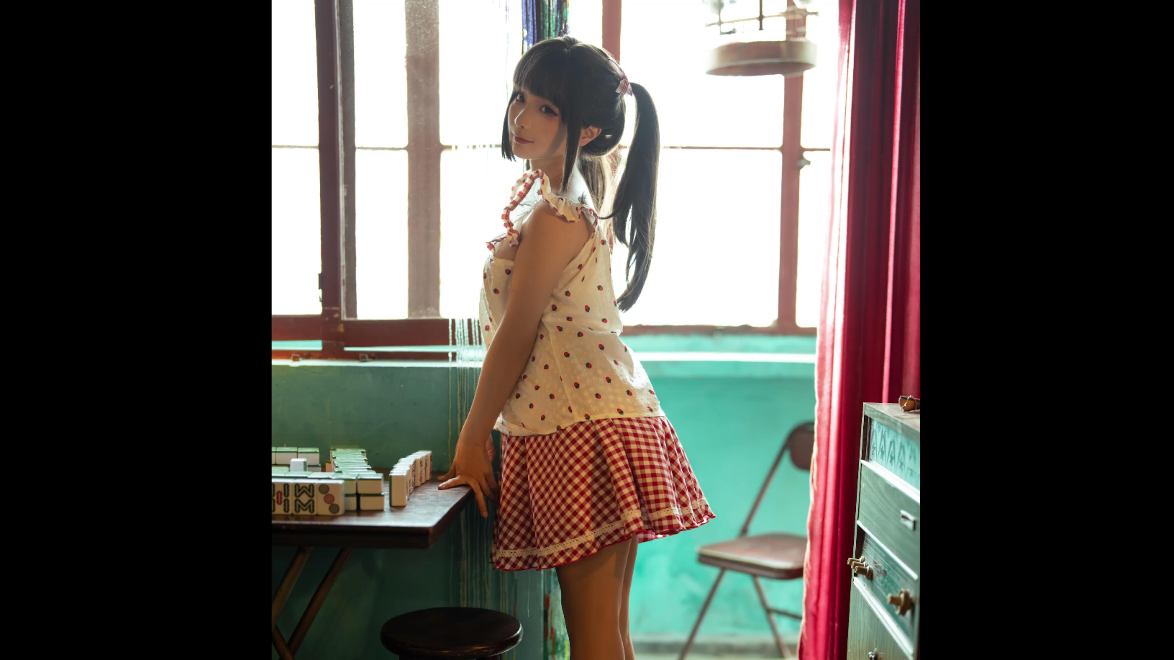 蠢沫沫-红格子-现场花絮视频[1V]