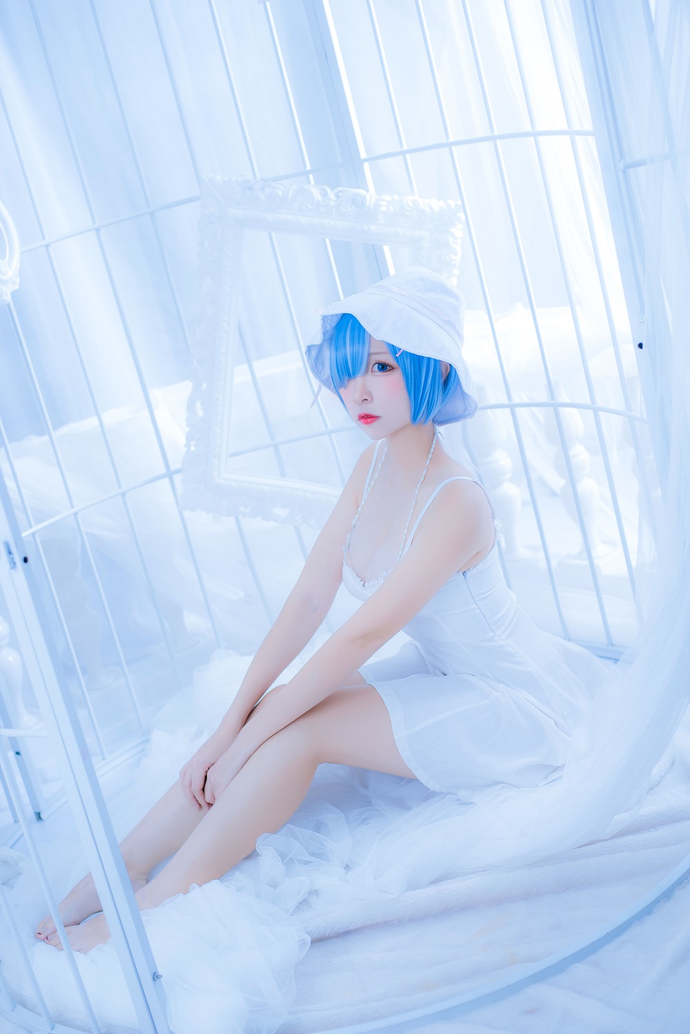 二佐Nisa-蕾姆白裙[27P]