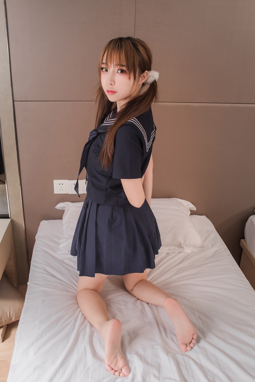 二佐Nisa-制服黑三本[42P]