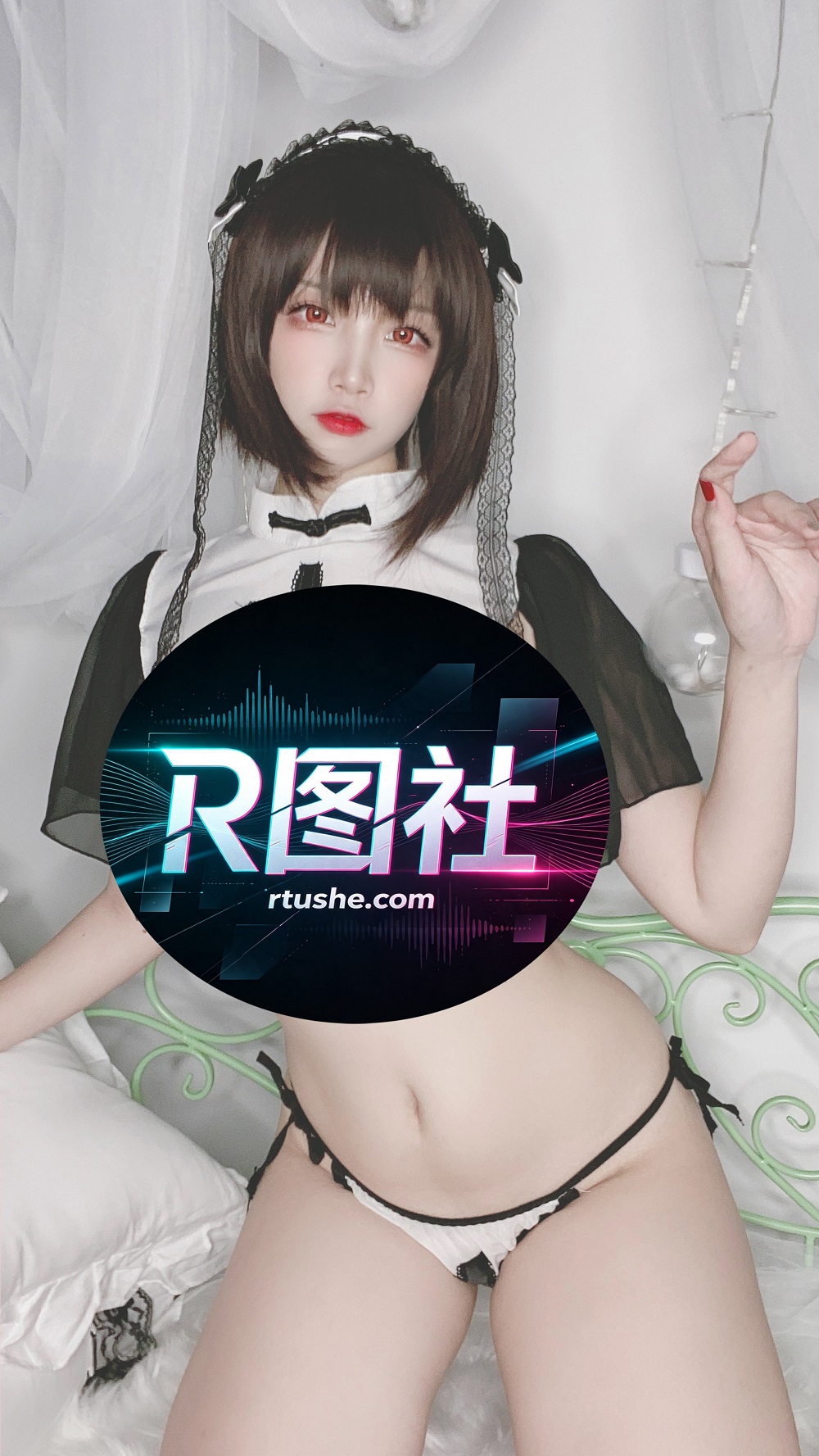 二佐Nisa-私房自拍-修女[44P]