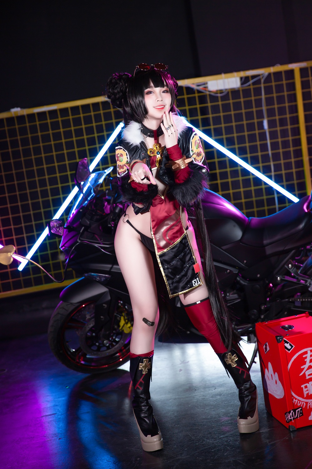 G44不会受伤-春鹏饺子外卖小妹[24P]