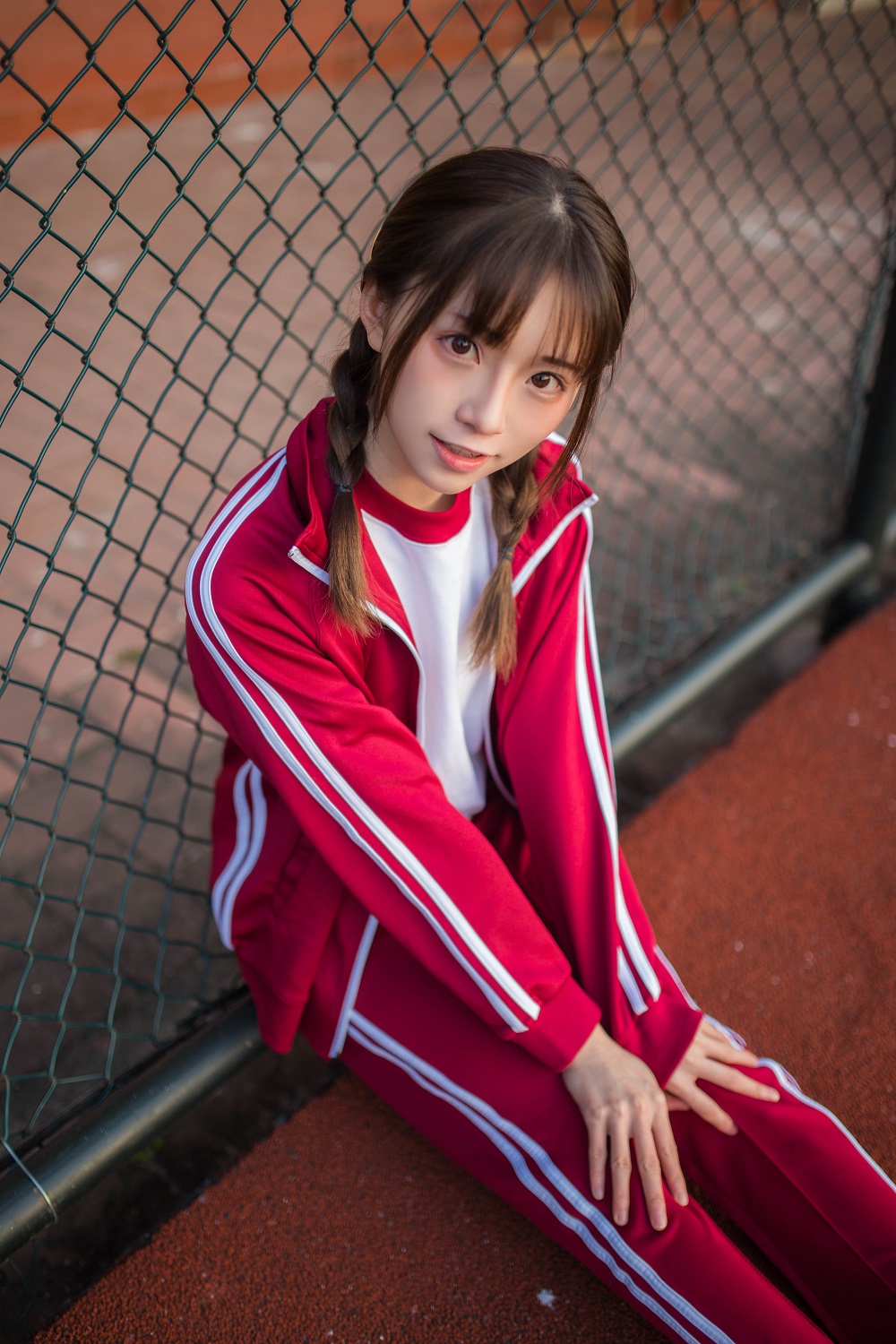Kitaro_绮太郎-运动服女孩[55P]