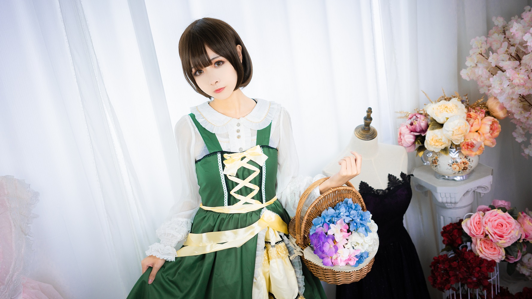 Momoko葵葵-陆乃[10P]