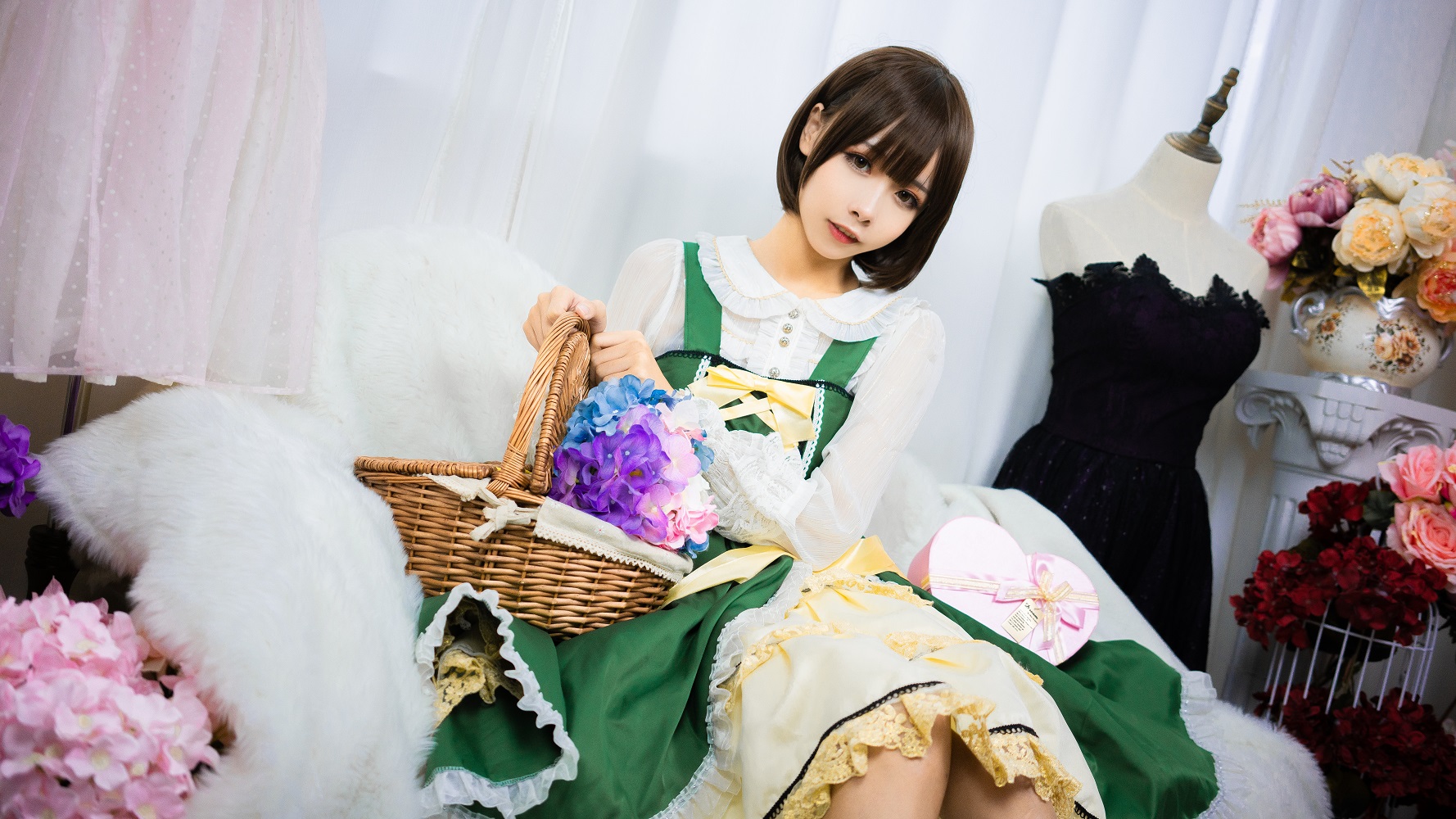 Momoko葵葵-陆乃[10P]
