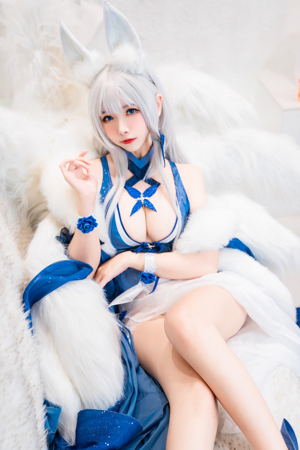 Momoko葵葵-信浓礼服[30P]