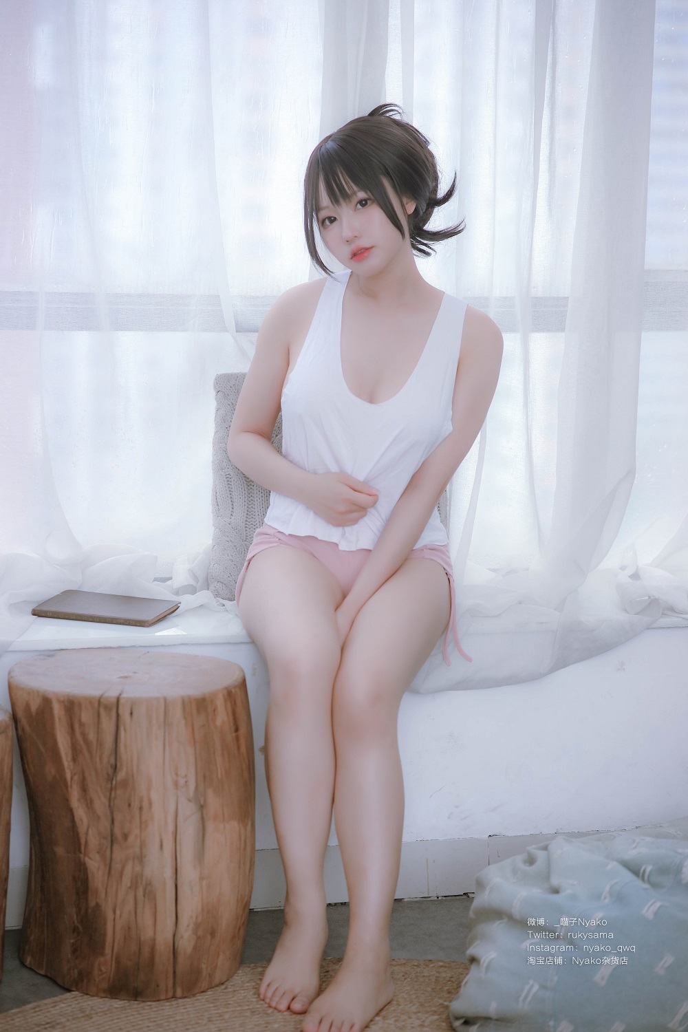 Nyako喵子-隣のやばいお姉さん背心[78P+1V]