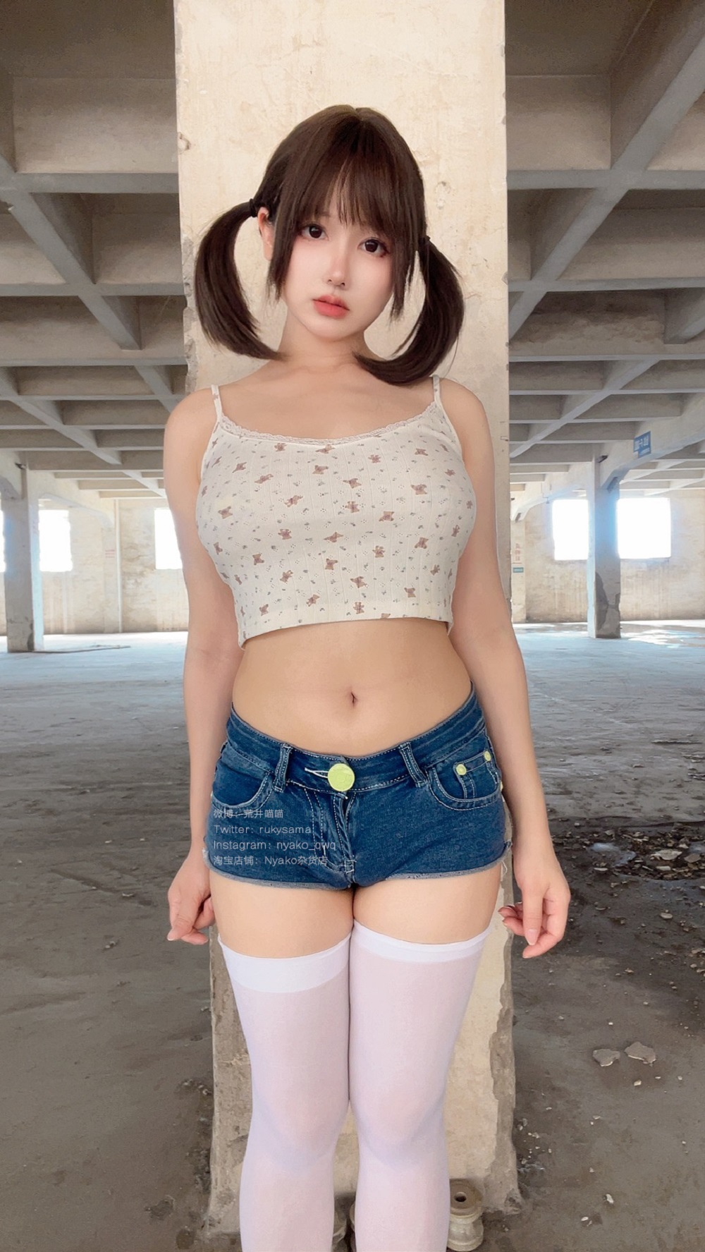 Nyako喵子-诱拐主题本自拍[106P]