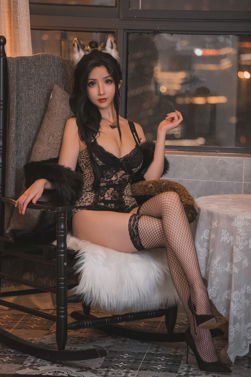 rioko凉凉子-豹子女士的秘密约会[25P]