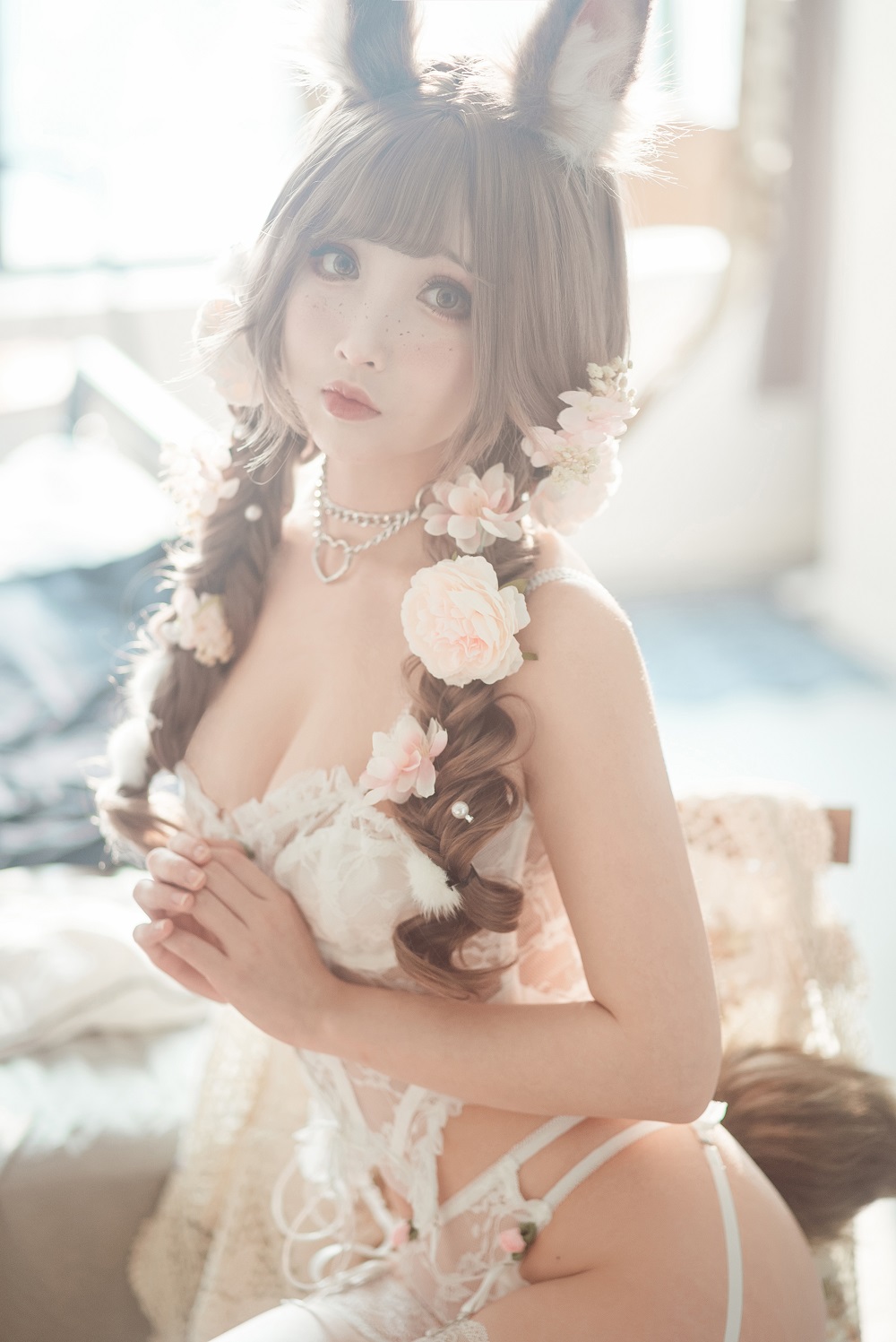 rioko凉凉子-花涧兔[44P+8V]