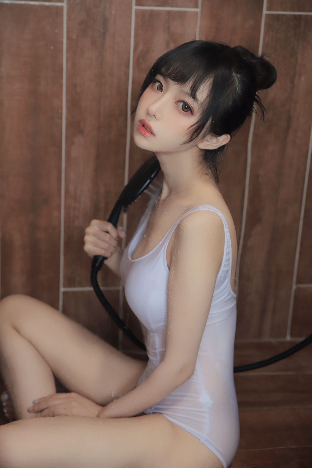 Shika小鹿鹿-半透浴室[22P]