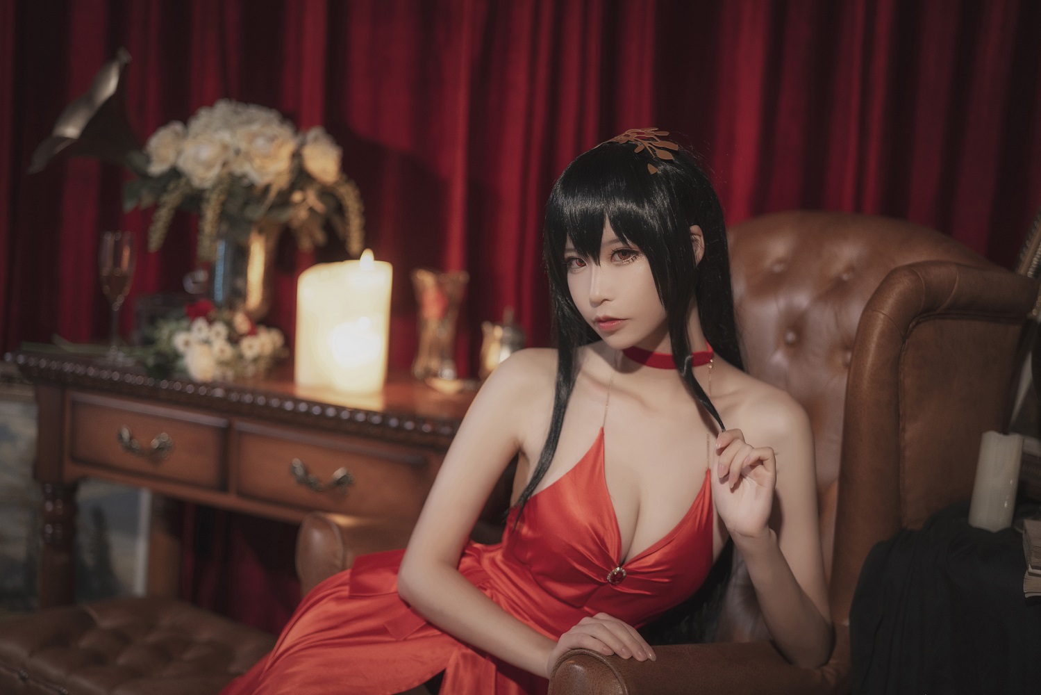 爱老师_PhD-大凤·毒苹果礼服[6P]
