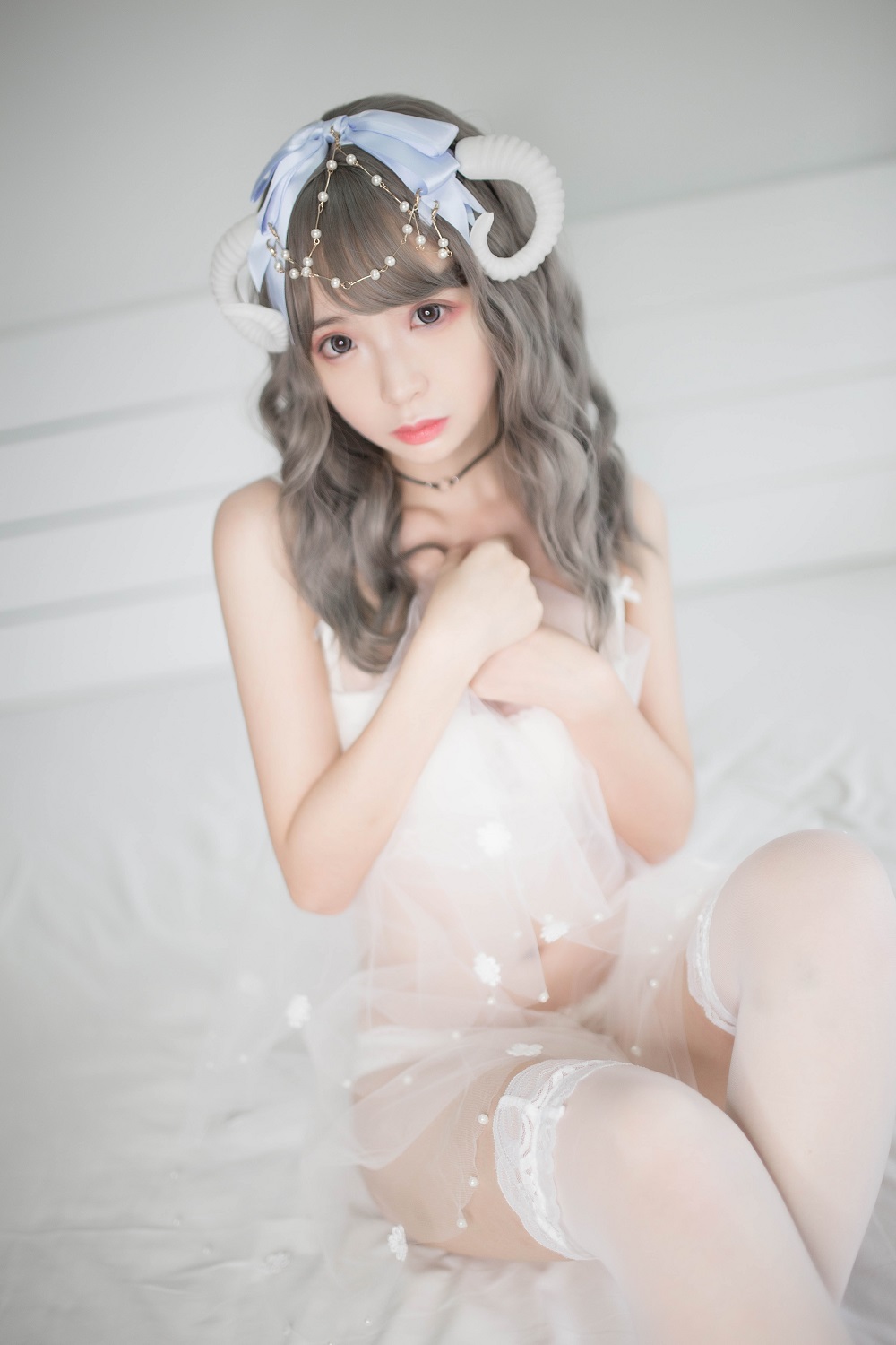 疯猫ss-白内衣[18P]