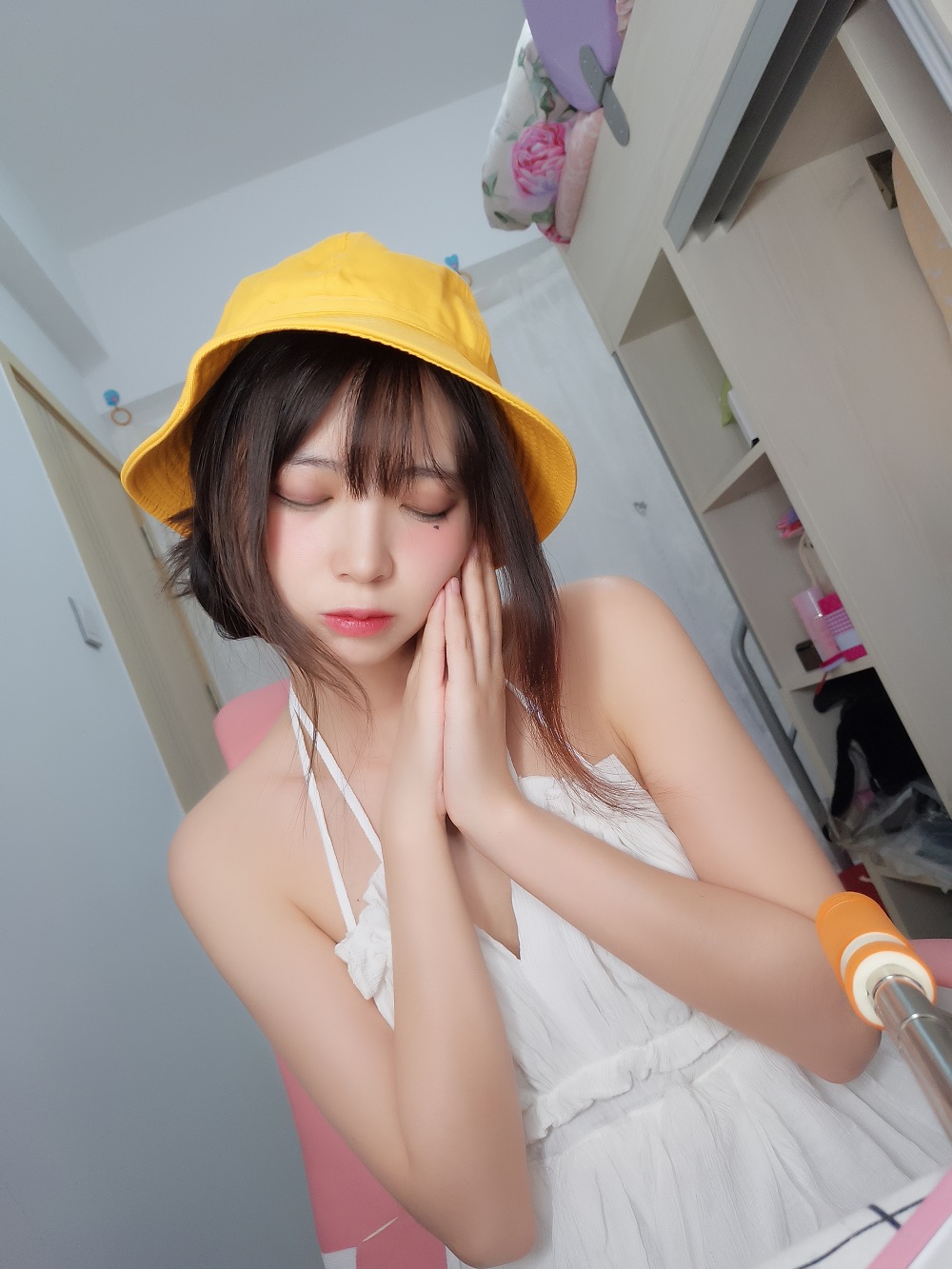 疯猫ss-小黄帽自拍[9P]