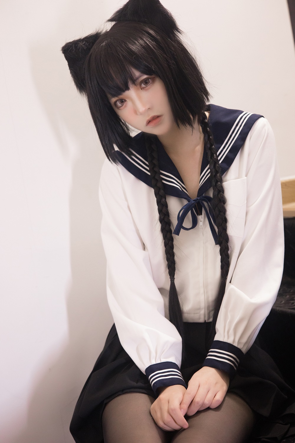 疯猫ss-制服少女[80P+5V]
