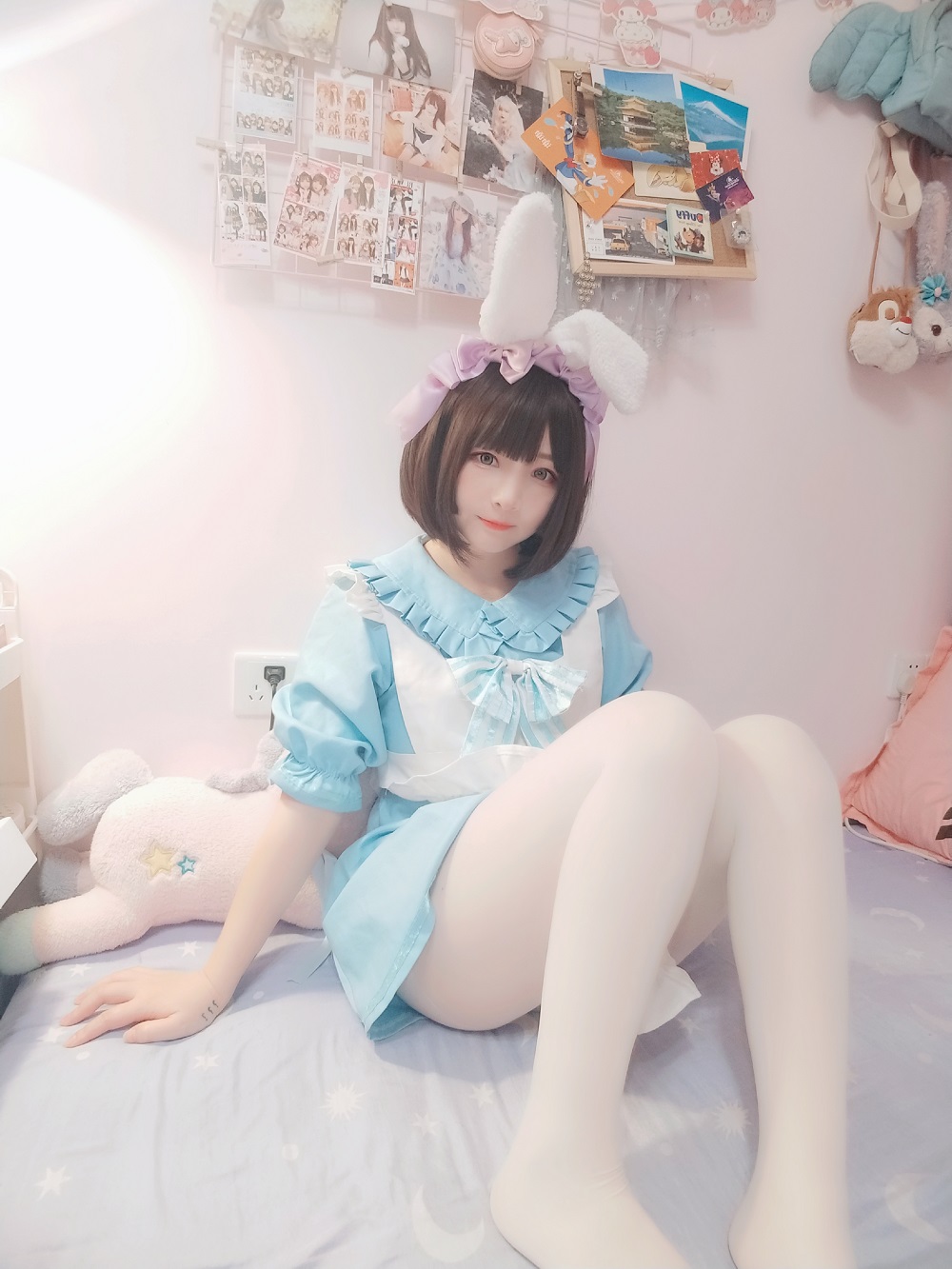 古川kagura-白丝女仆[49P+4V]