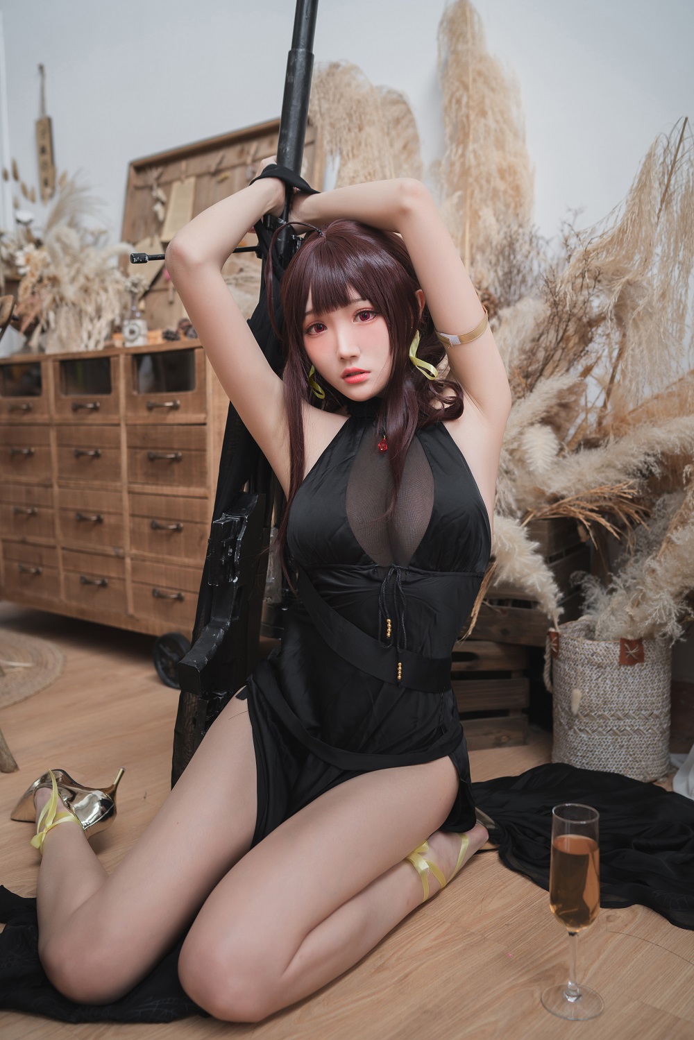 瓜希酱-DSR礼服[16P]