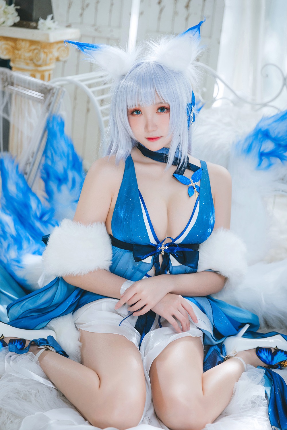 瓜希酱-信浓礼服[30P]