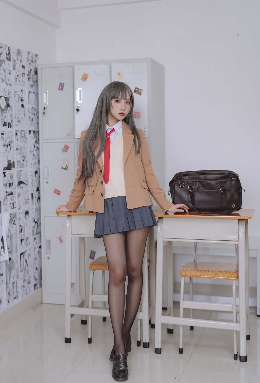 果咩酱w-樱岛麻衣校服[30P]