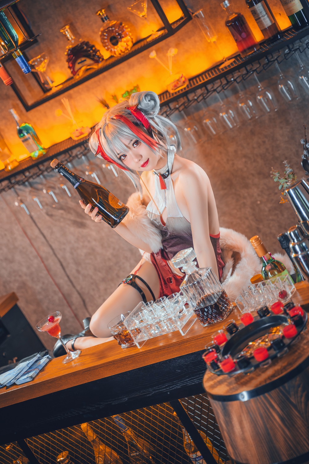 花柒Hana-明日方舟-守夜冠军w[9P]
