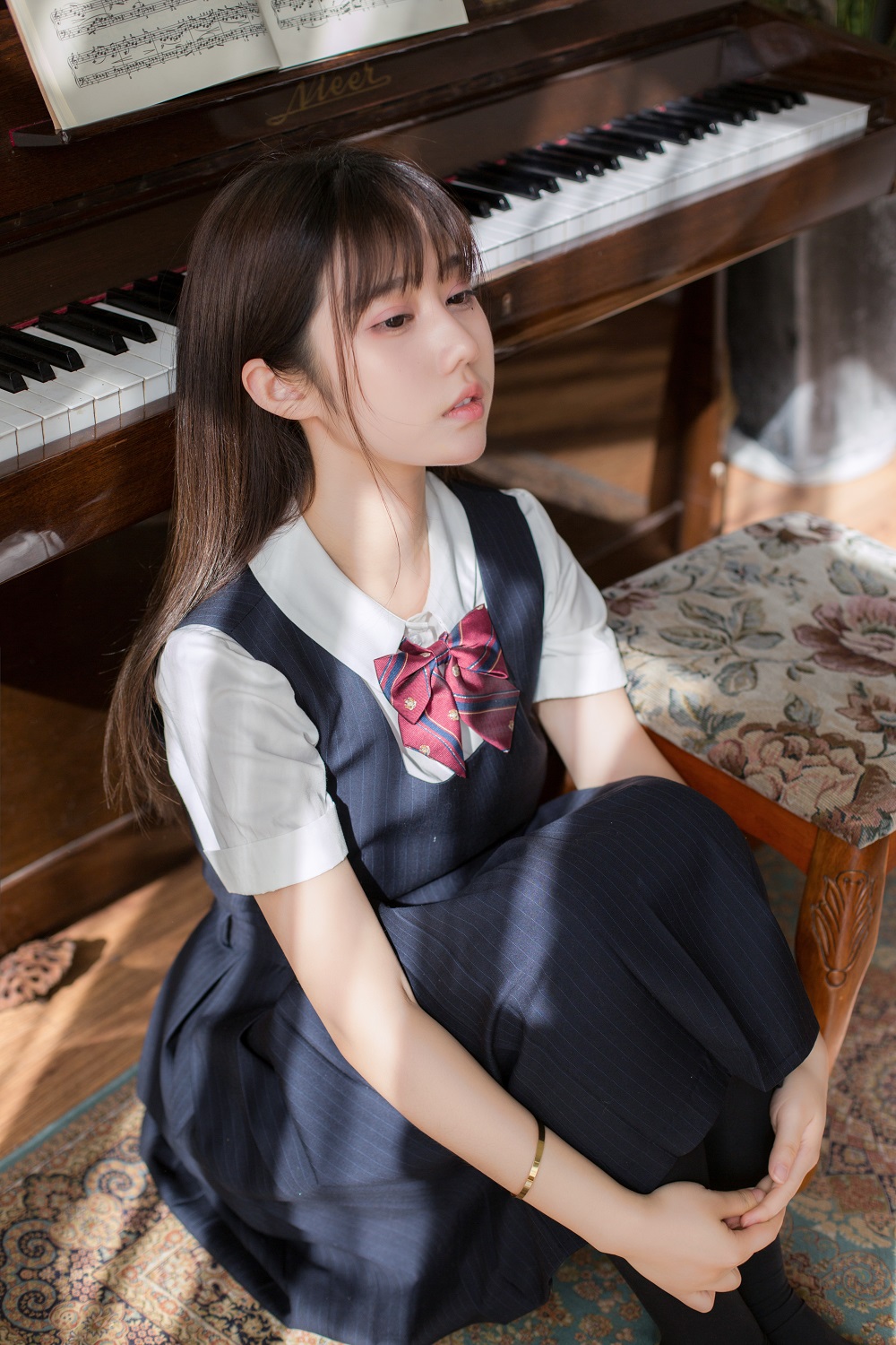 镜酱-不知梦制服[38P+2V]