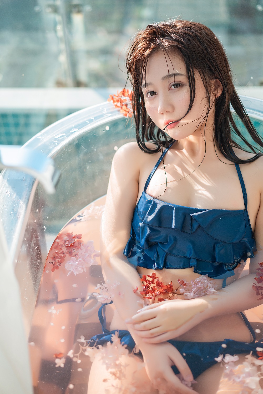 镜酱-私奔之泳衣[61P]