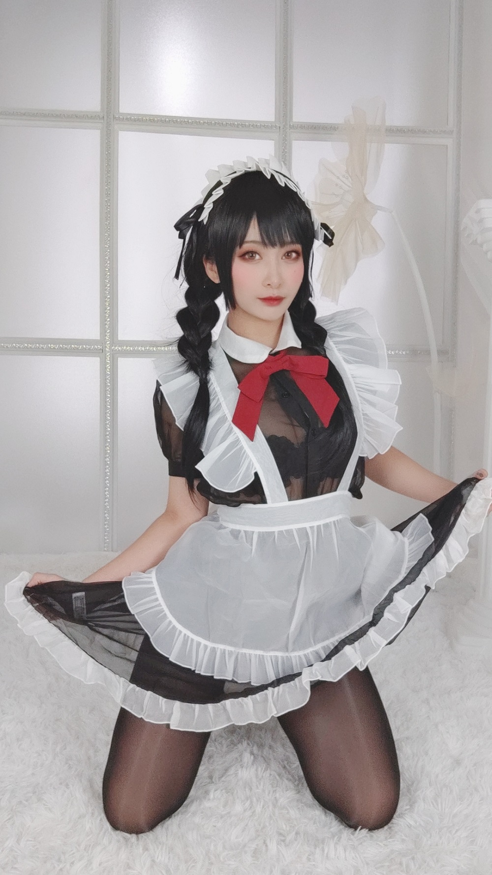 洛璃LoLiSAMA-黑丝女仆[93P+2V]