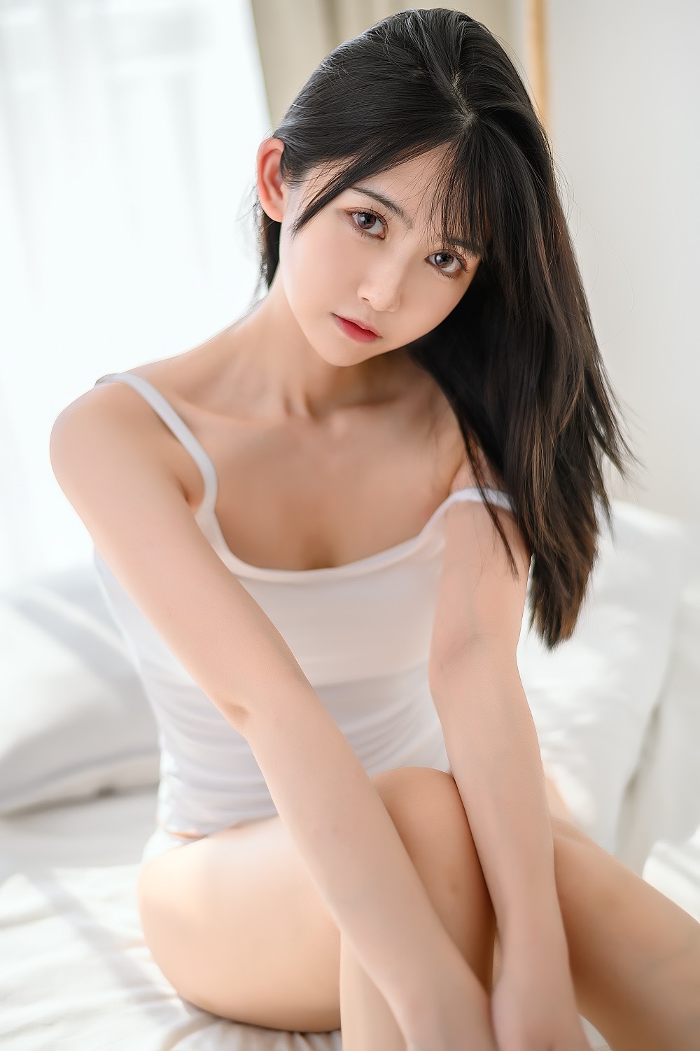 鳗鱼霏儿-私房白背心[41P+1V]