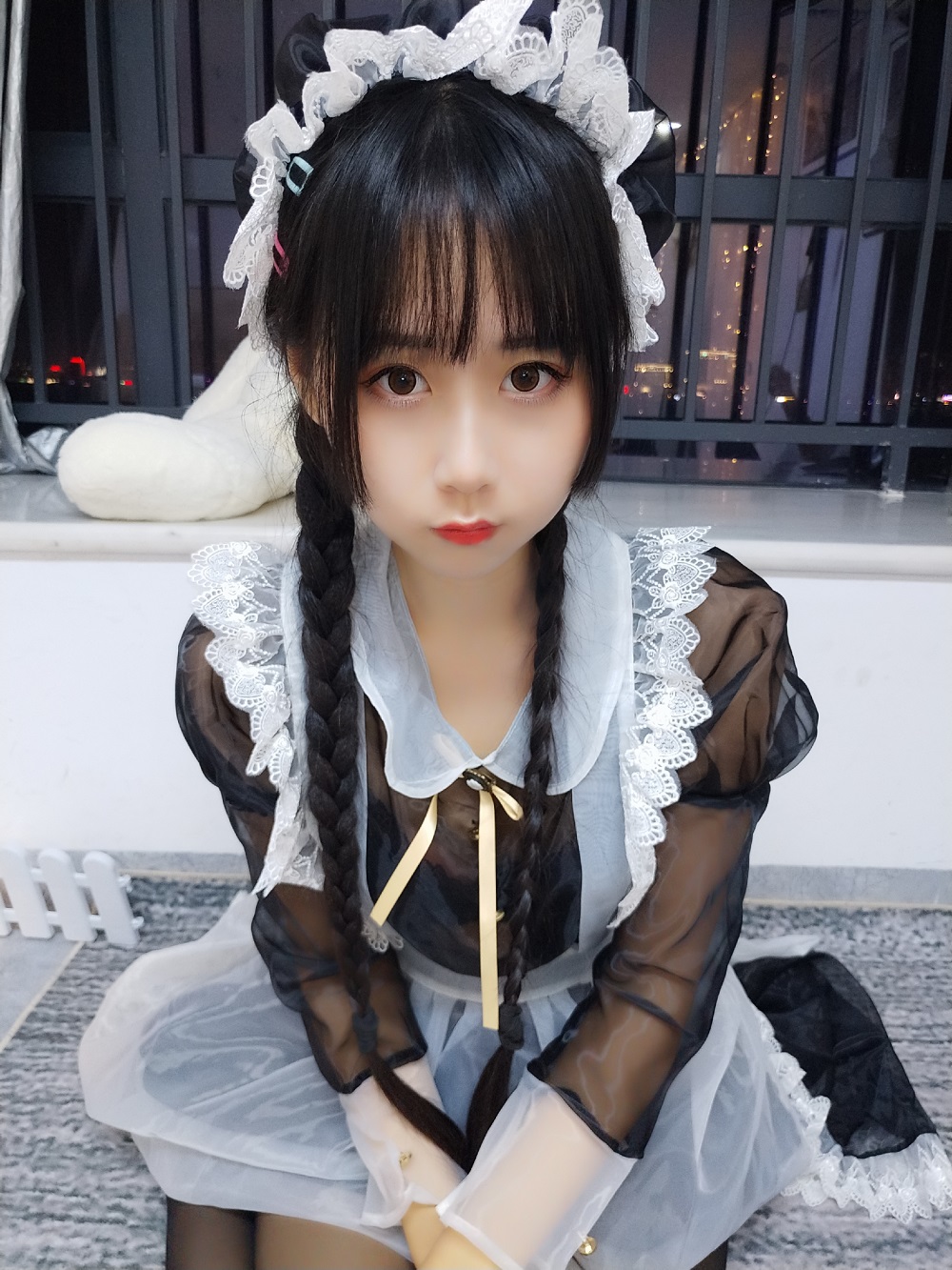 萌芽儿-透明女仆自拍[26P]