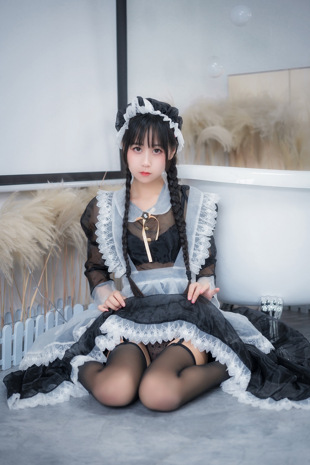 萌芽儿-透明女仆[27P]