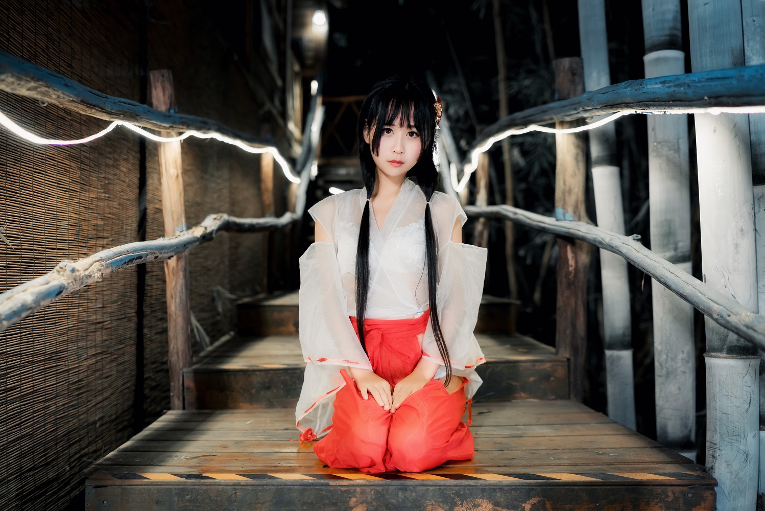 萌芽儿-透明巫女[14P]