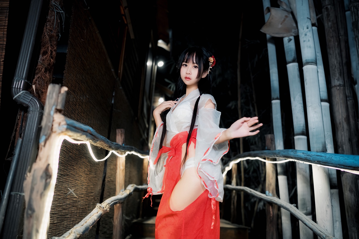 萌芽儿-透明巫女[14P]