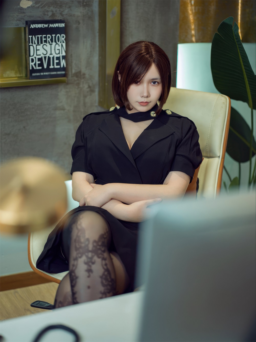 麻花麻花酱-OL办公室女上司[42P+2V]
