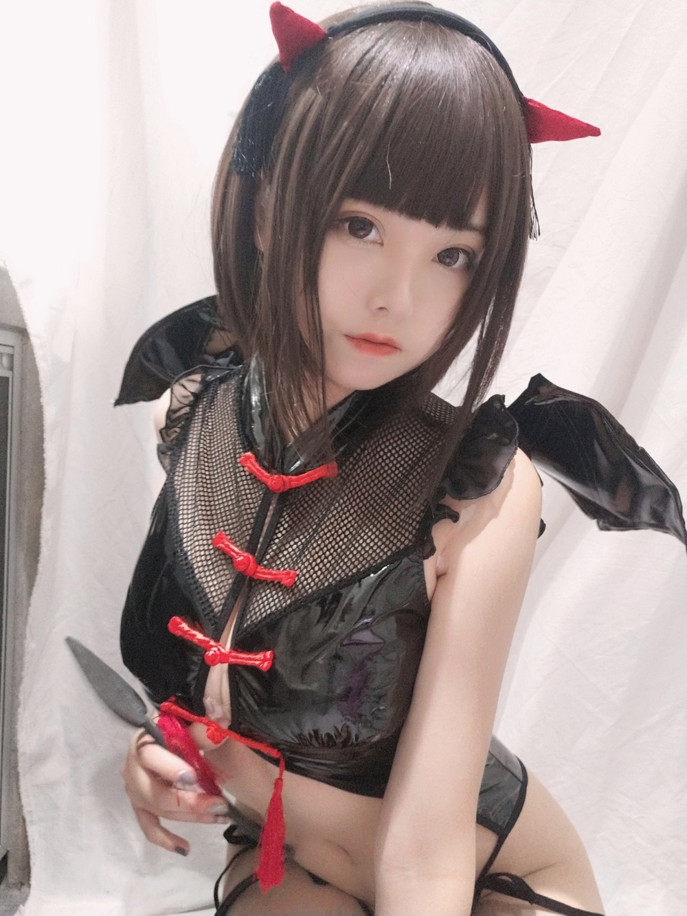 蜜汁猫裘-小恶魔自拍[28P]