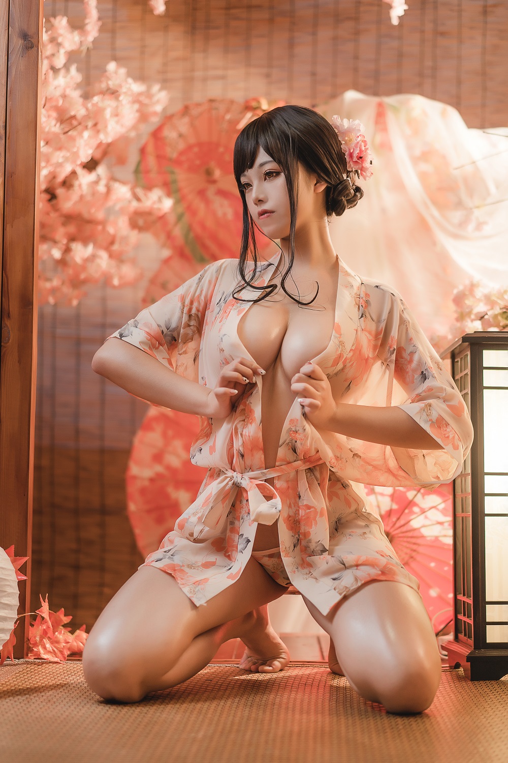 蜜汁猫裘-浴娘[66P+4V]