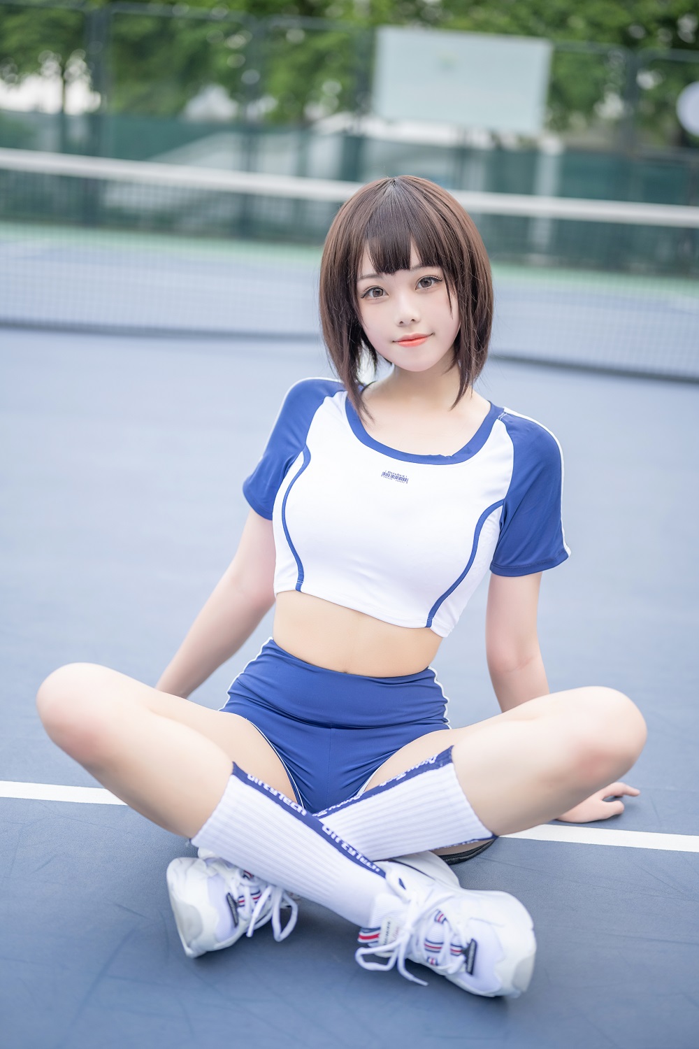 蜜汁猫裘-户外体操服[50P]