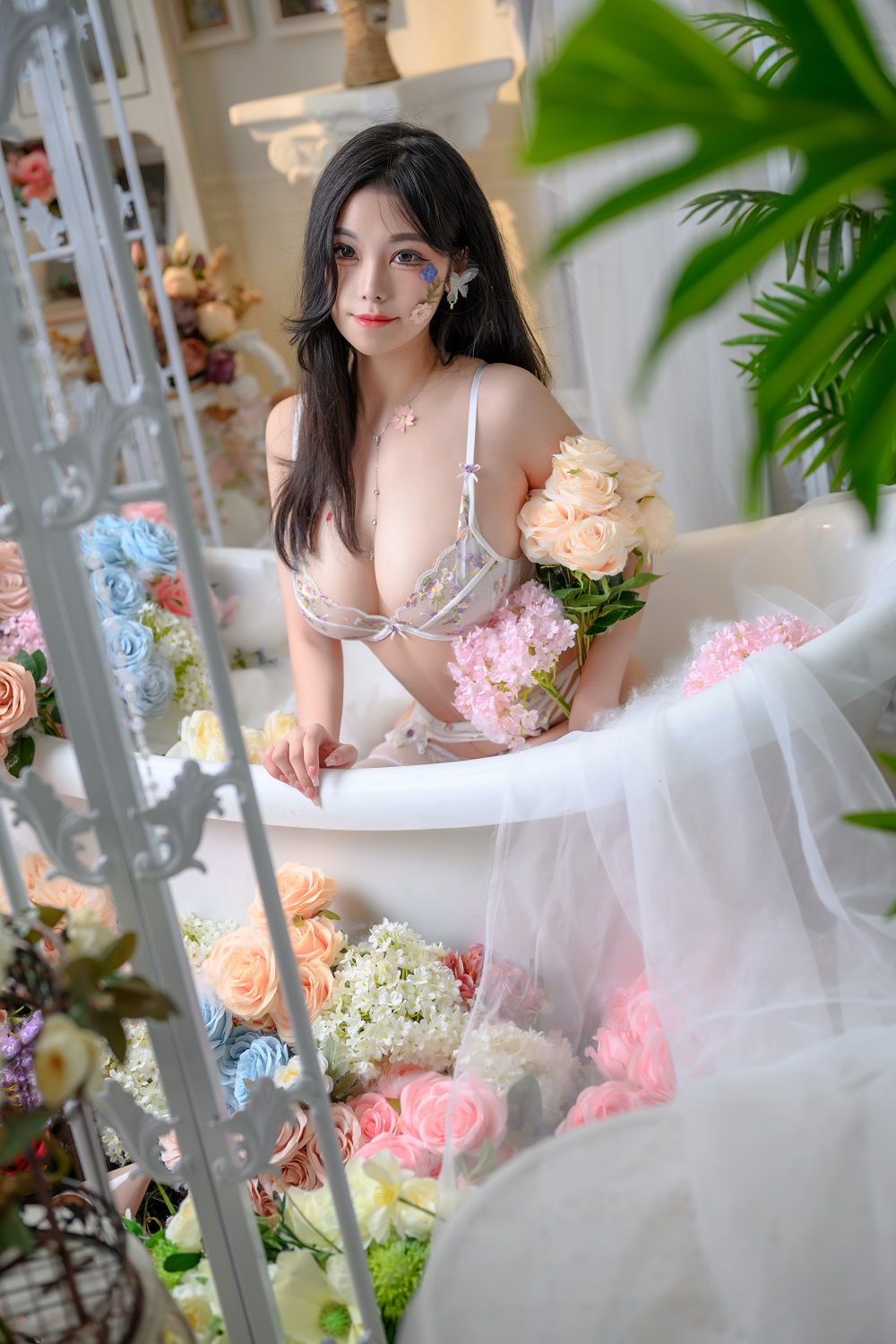 蜜汁猫裘-花房少女[60P+1V]